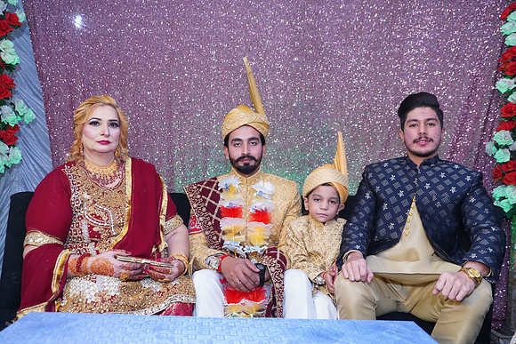 Naveed & Rabia Barat 00109