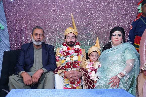 Naveed & Rabia Barat 00136