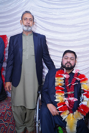 Naveed & Rabia Barat 00140