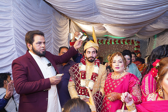 Naveed & Rabia Barat 00150