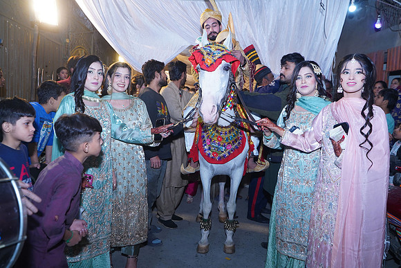 Naveed & Rabia Barat 00157
