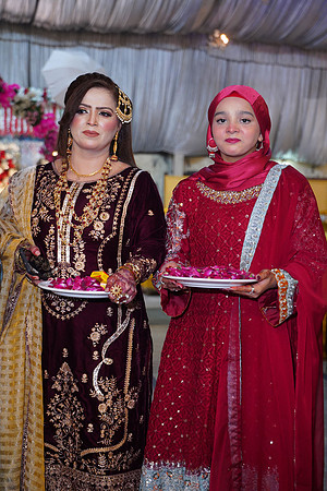 Naveed & Rabia Barat 00172