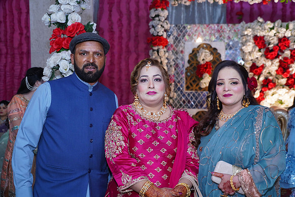 Naveed & Rabia Barat 00209