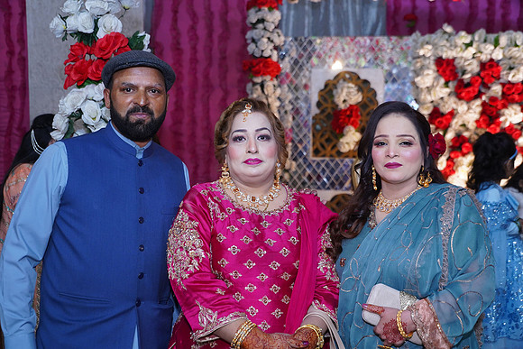 Naveed & Rabia Barat 00210
