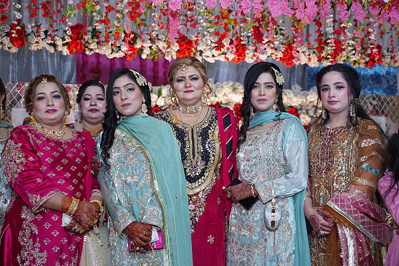 Naveed & Rabia Barat 00218