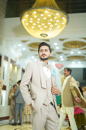 Ayesha & Khurram Walima 00172