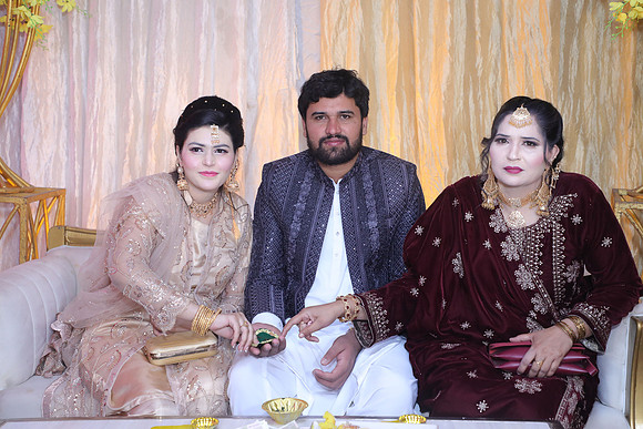 Ibrar & Aleena Mehndi 00170