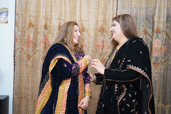 Kamal & Saba Baat Pakki 00027
