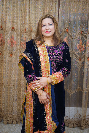 Kamal & Saba Baat Pakki 00032