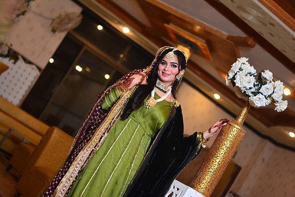 Sania & Hassan Mehndi 00036