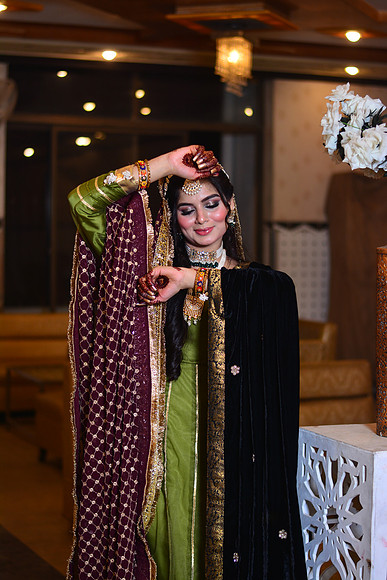 Sania & Hassan Mehndi 00042