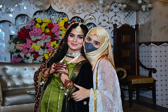 Sania & Hassan Mehndi 00079