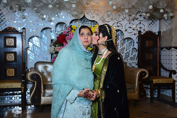 Sania & Hassan Mehndi 00081