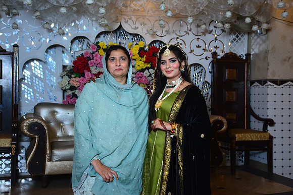 Sania & Hassan Mehndi 00085