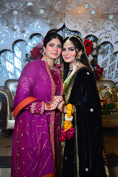 Sania & Hassan Mehndi 00122