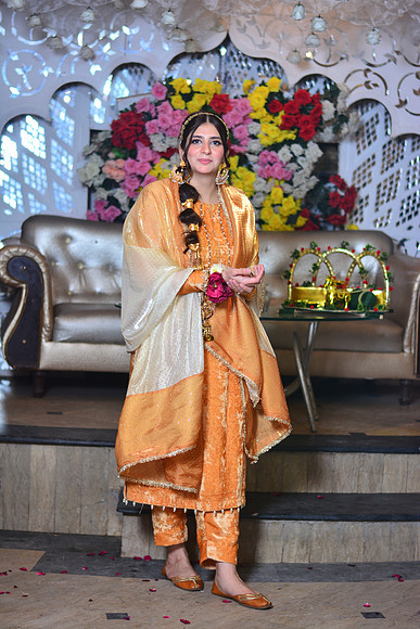 Sania & Hassan Mehndi 00148