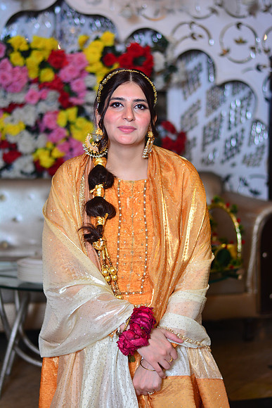 Sania & Hassan Mehndi 00149