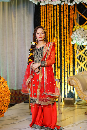 Ayesha & Arslan Mehndi 00232