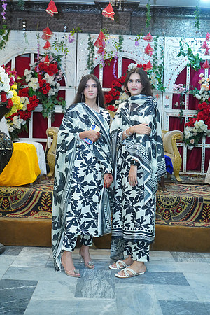 Ibrar & Khadija Mehndi 00009