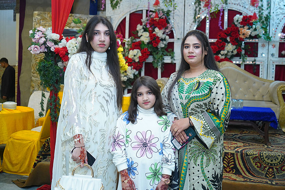 Ibrar & Khadija Mehndi 00014