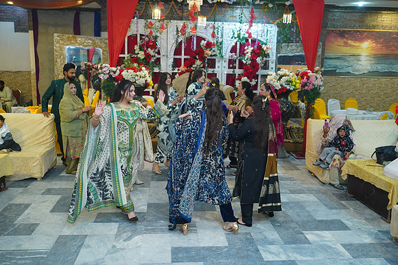 Ibrar & Khadija Mehndi 00034