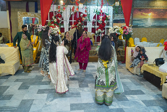Ibrar & Khadija Mehndi 00036