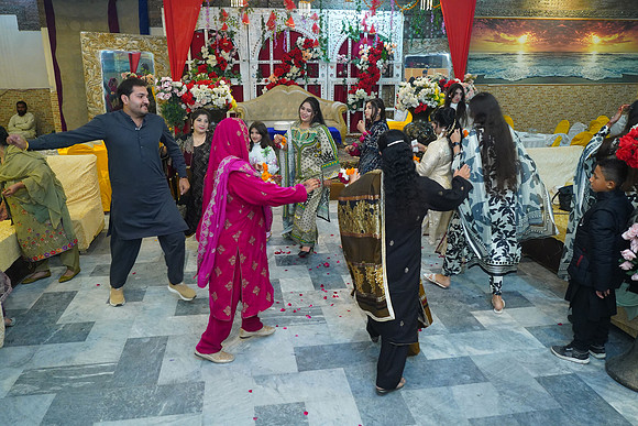 Ibrar & Khadija Mehndi 00042