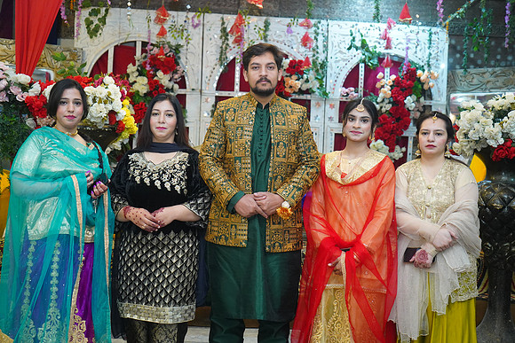 Ibrar & Khadija Mehndi 00077