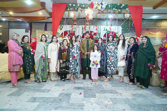 Ibrar & Khadija Mehndi 00078