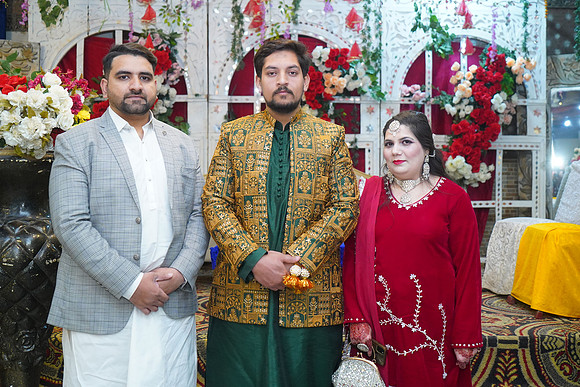 Ibrar & Khadija Mehndi 00129