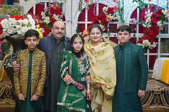 Ibrar & Khadija Mehndi 00137