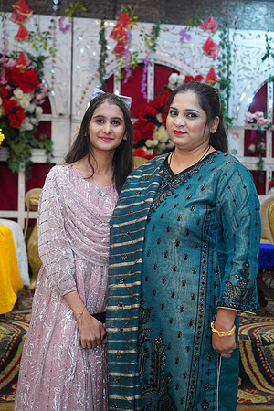 Ibrar & Khadija Mehndi 00156