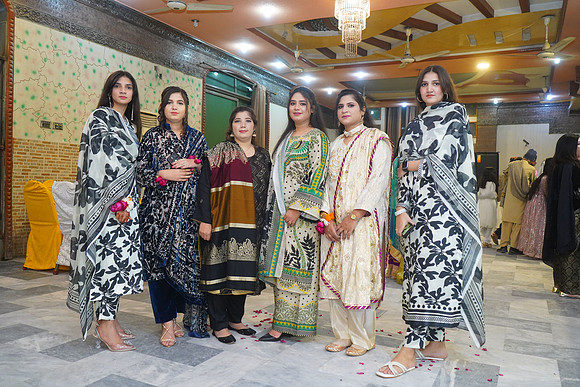 Ibrar & Khadija Mehndi 00163