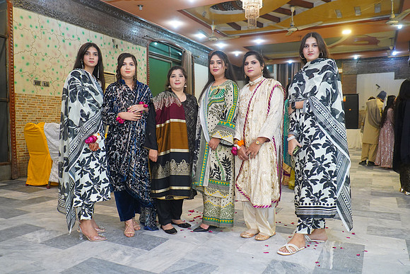 Ibrar & Khadija Mehndi 00164