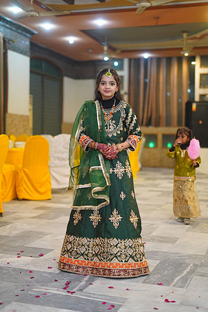 Ibrar & Khadija Mehndi 00173