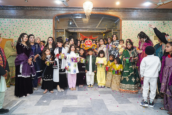 Ibrar & Khadija Mehndi 00207