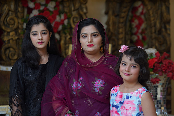 Abdullah & Iqra Engagement 00232