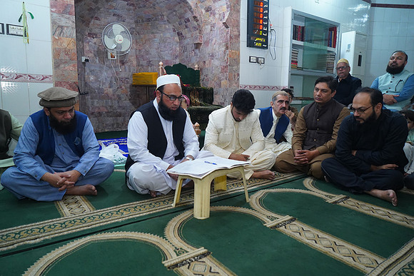 Noor-ul-ain & Ali Raza Nikah 00017