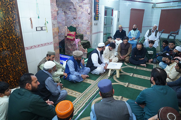 Noor-ul-ain & Ali Raza Nikah 00024
