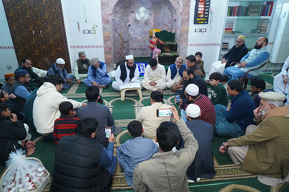 Noor-ul-ain & Ali Raza Nikah 00028