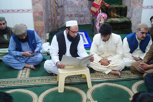 Noor-ul-ain & Ali Raza Nikah 00030