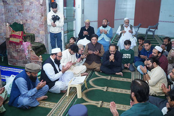 Noor-ul-ain & Ali Raza Nikah 00040