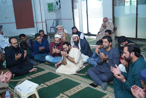 Noor-ul-ain & Ali Raza Nikah 00043