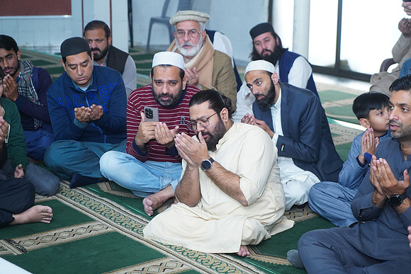 Noor-ul-ain & Ali Raza Nikah 00045