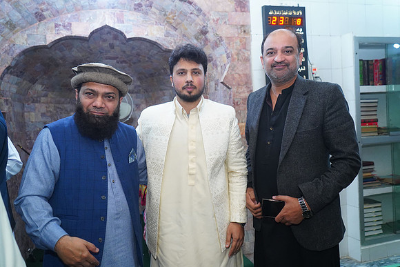 Noor-ul-ain & Ali Raza Nikah 00057