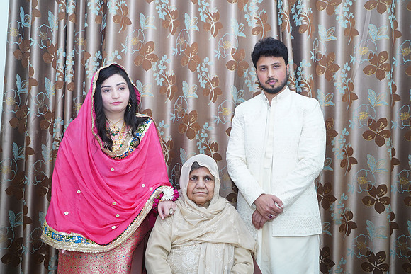 Noor-ul-ain & Ali Raza Nikah 00124
