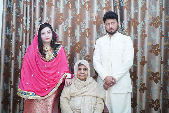 Noor-ul-ain & Ali Raza Nikah 00125