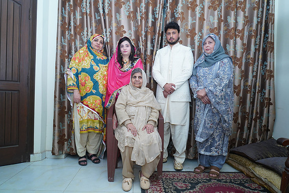 Noor-ul-ain & Ali Raza Nikah 00135