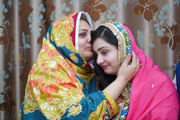 Noor-ul-ain & Ali Raza Nikah 00154