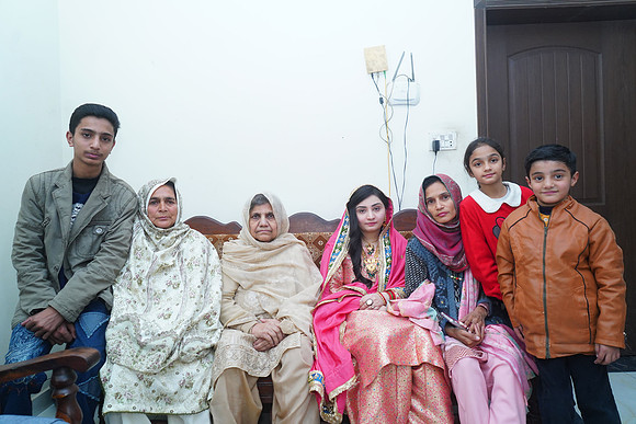 Noor-ul-ain & Ali Raza Nikah 00167